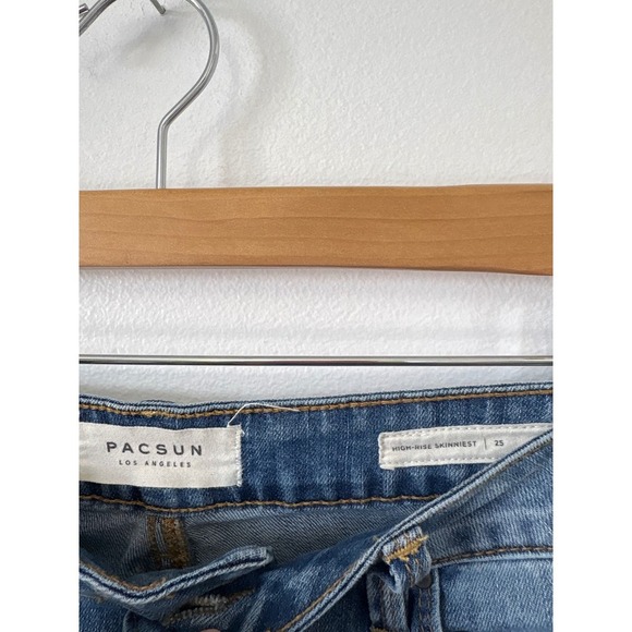 PacSun Embroidered Flower Skinny Jeans – Blue – Size 25 - Picture 2 of 3